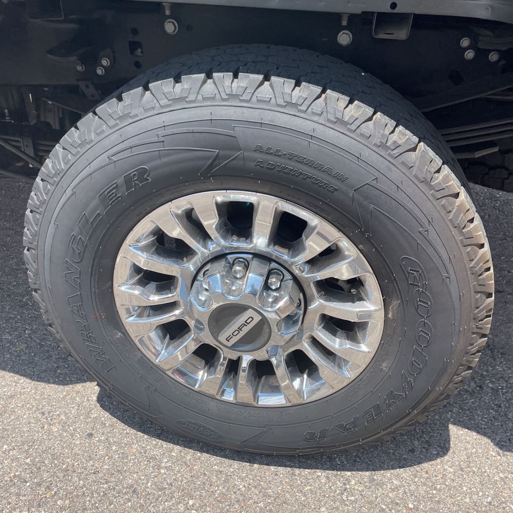 2022 Ford F-350 Super Duty Lariat