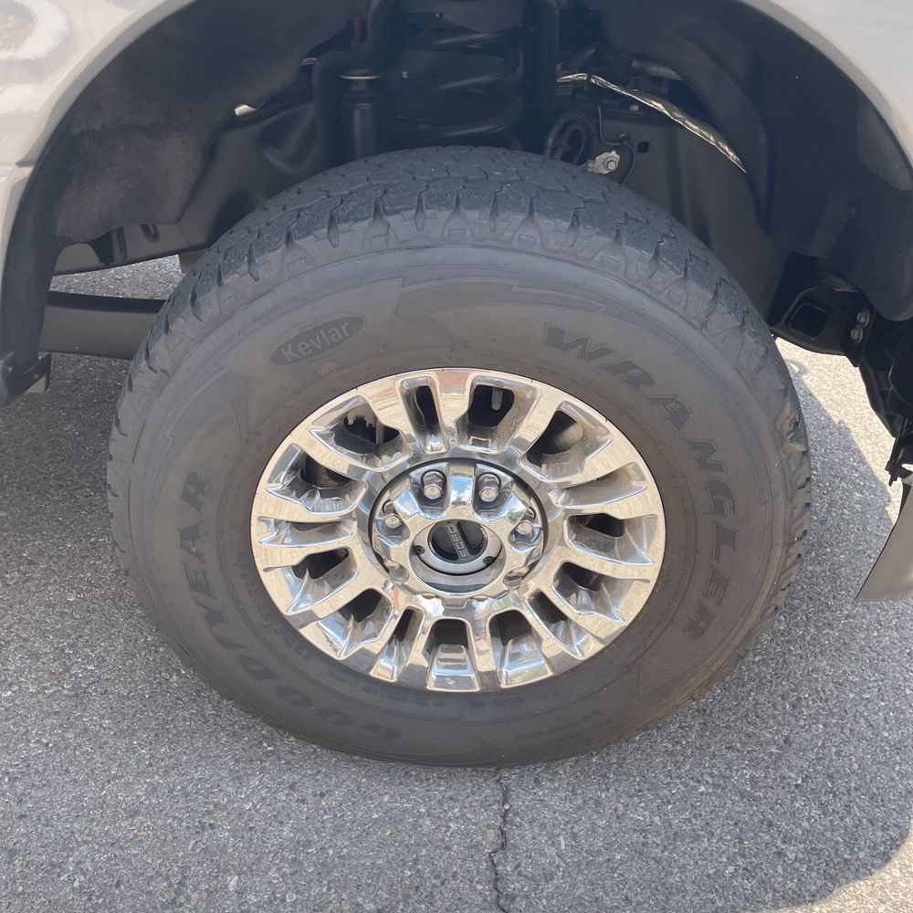 2022 Ford F-350 Super Duty Lariat