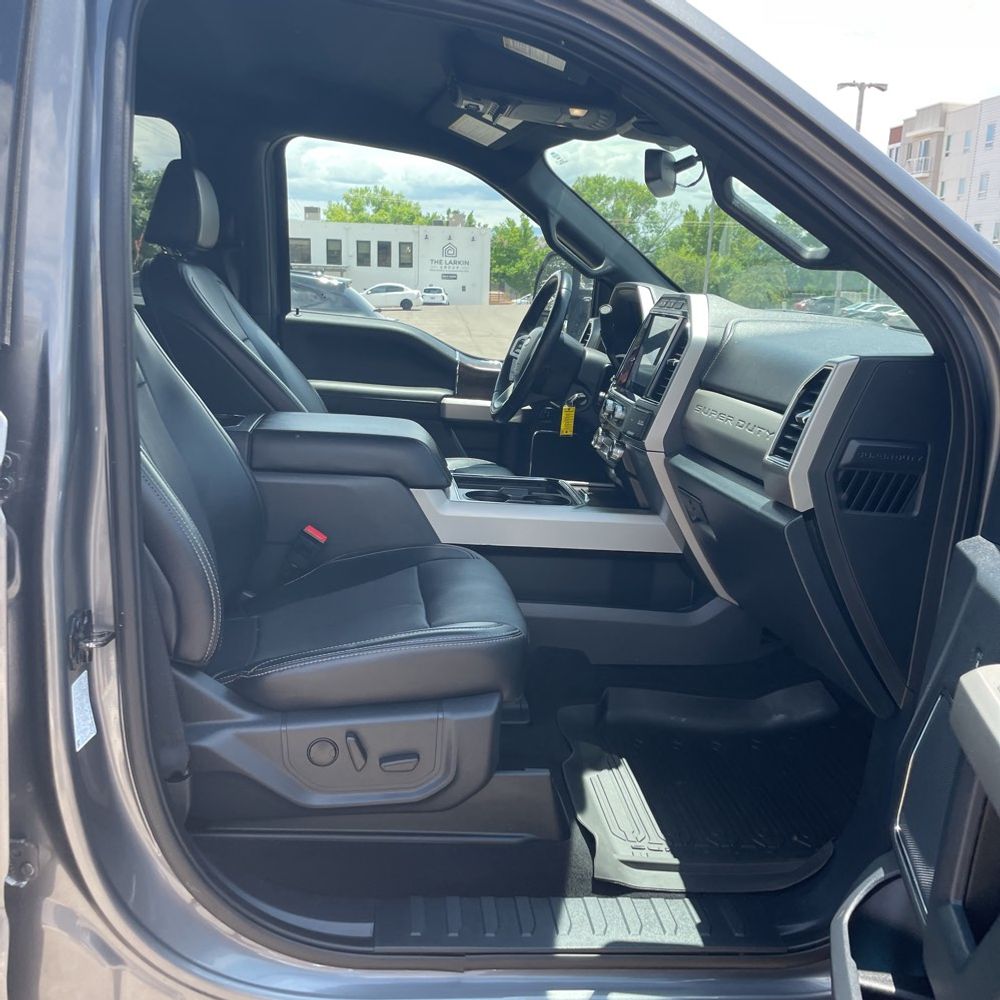 2022 Ford F-350 Super Duty Lariat