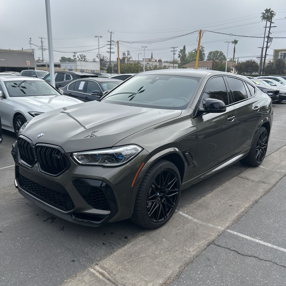 2021 BMW X6 M