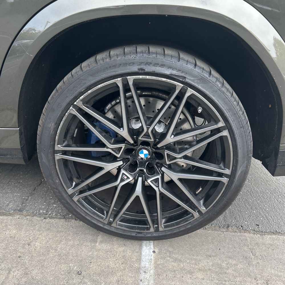 2021 BMW X6 M