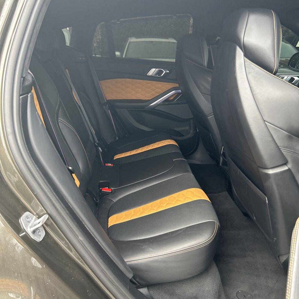 2021 BMW X6 M