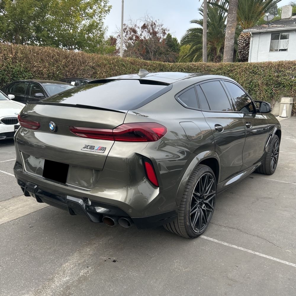 2021 BMW X6 M