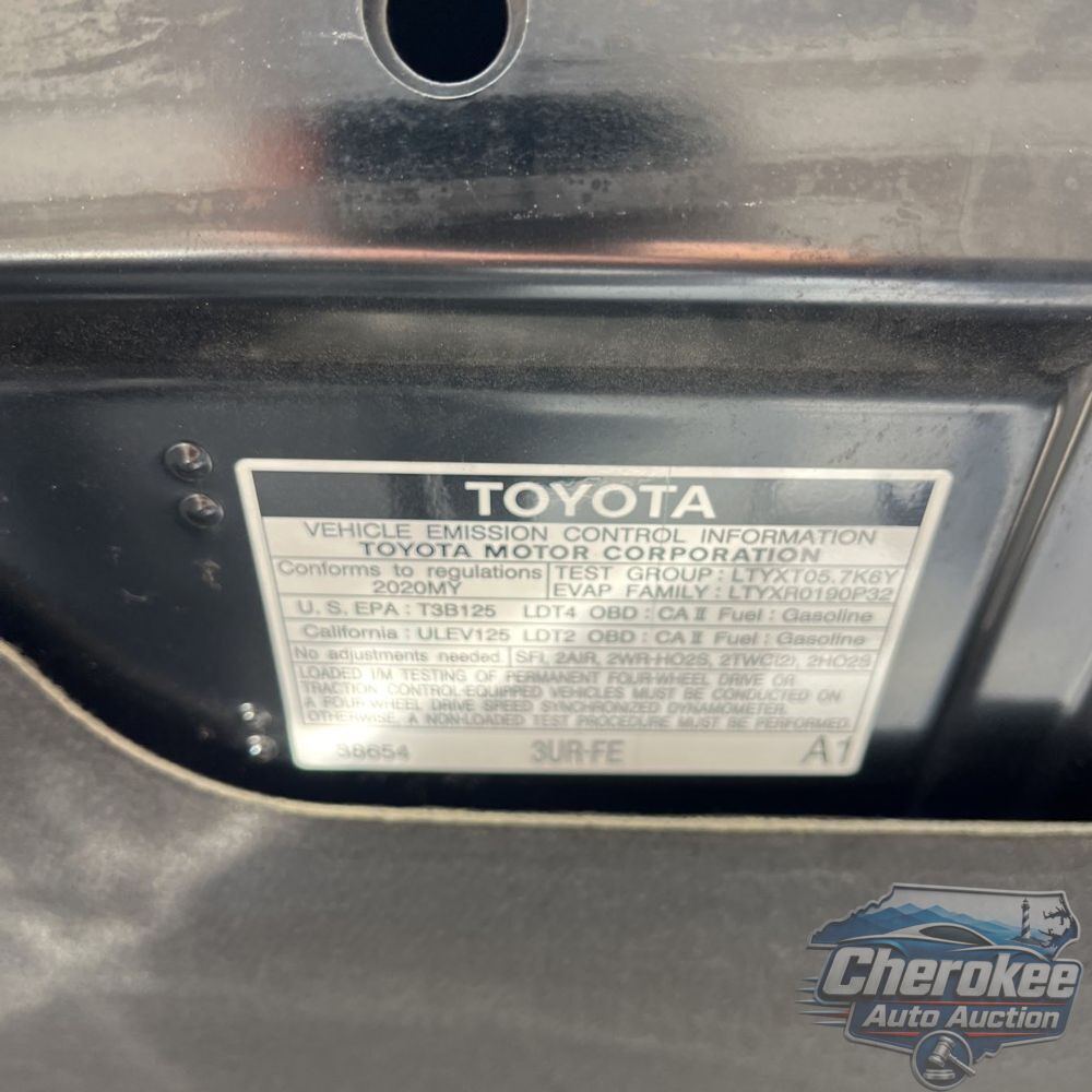 2020 Toyota Land Cruiser Base