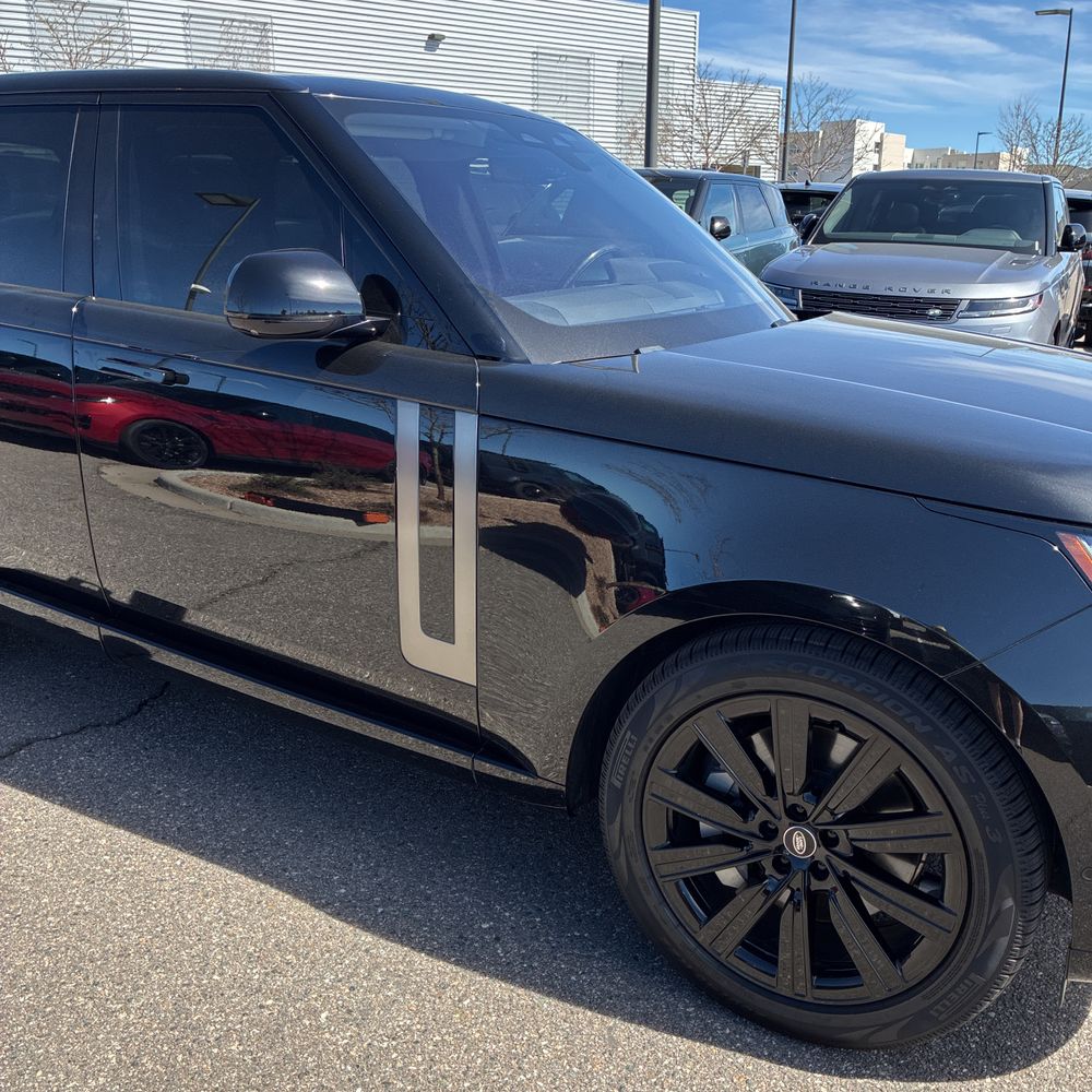 2023 Land Rover Range Rover P530 SE