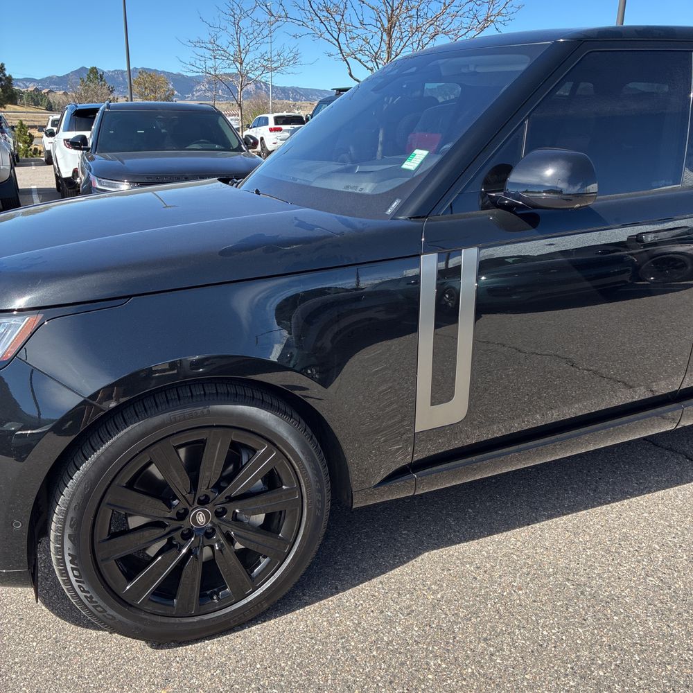 2023 Land Rover Range Rover P530 SE