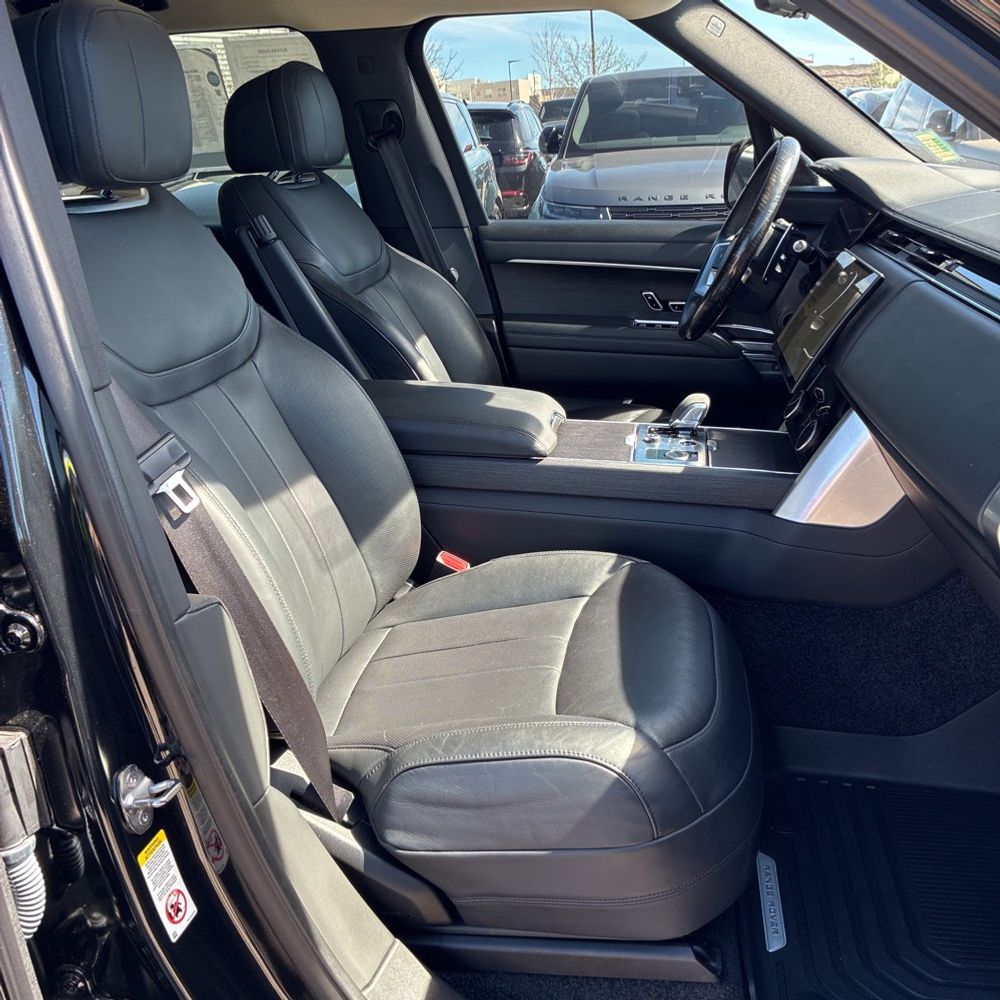 2023 Land Rover Range Rover P530 SE