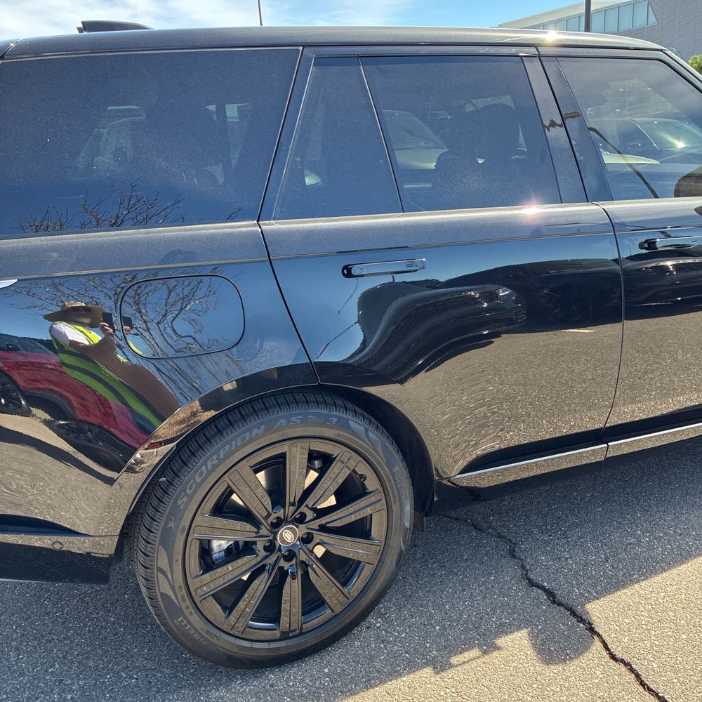 2023 Land Rover Range Rover P530 SE