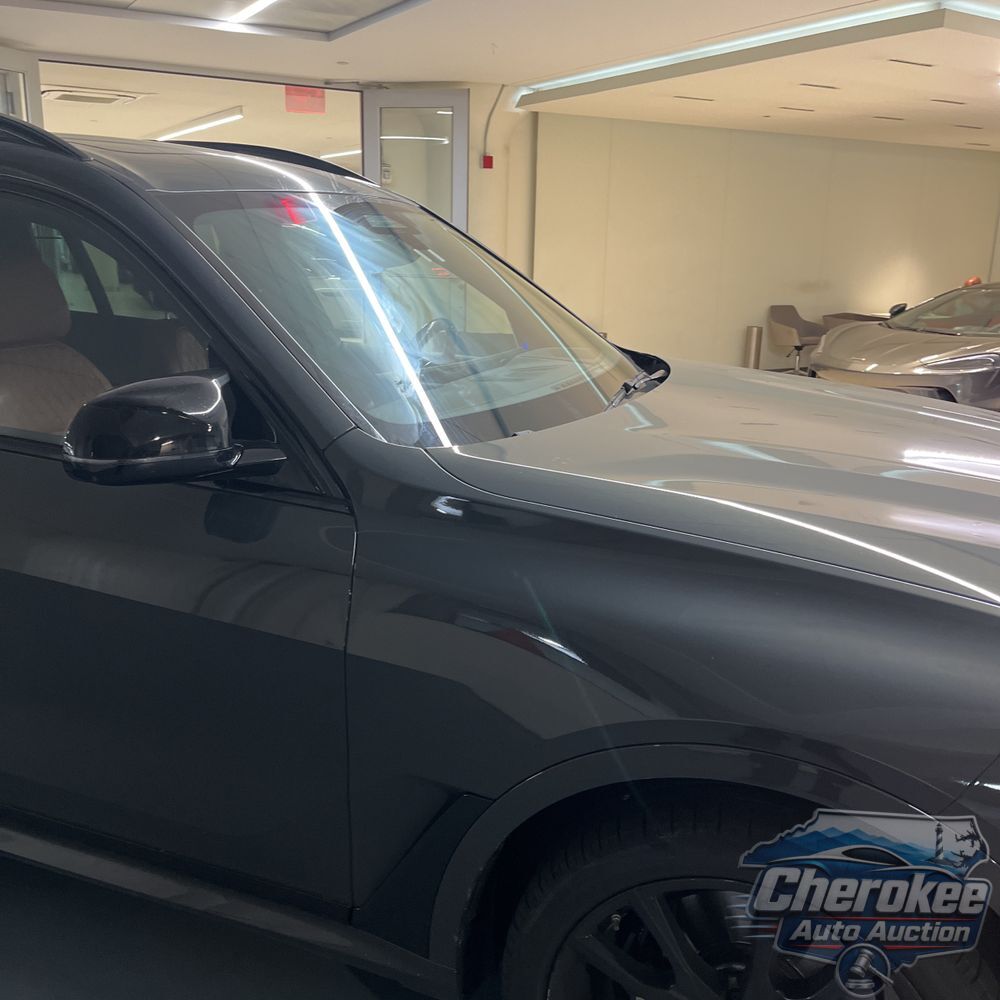 2025 BMW X7 M60i