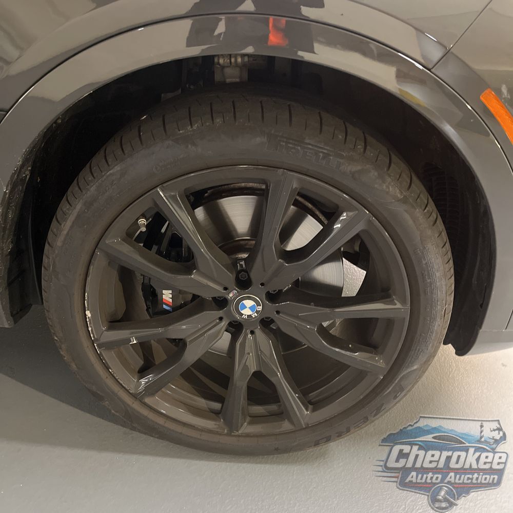 2025 BMW X7 M60i
