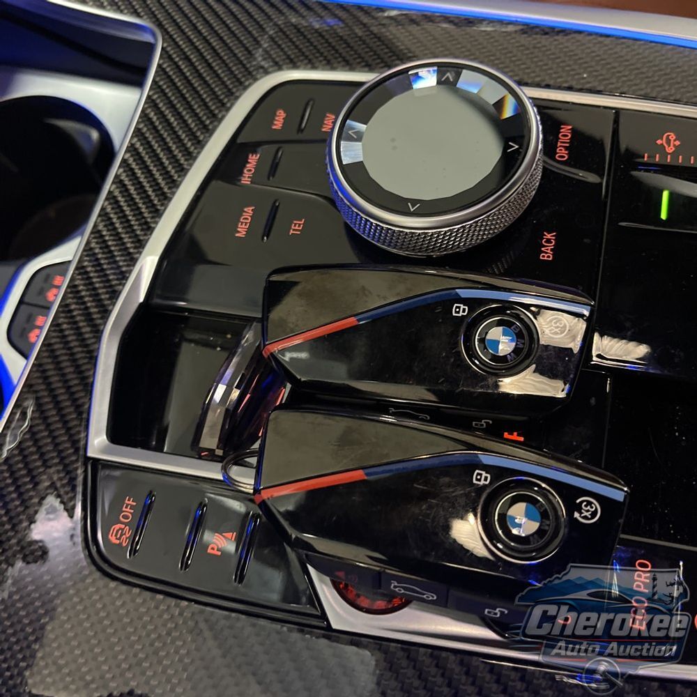 2025 BMW X7 M60i
