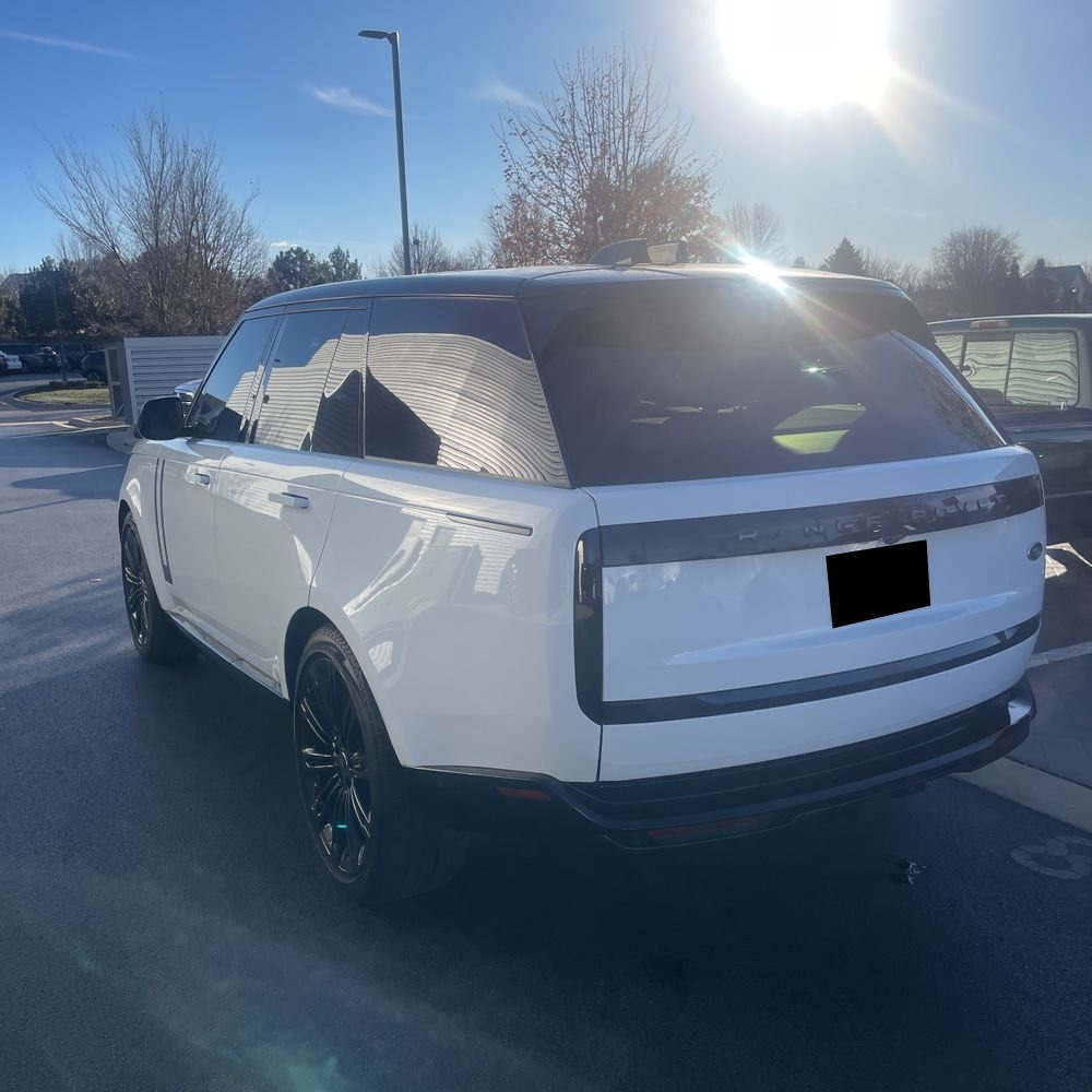2023 Land Rover Range Rover P530 SE