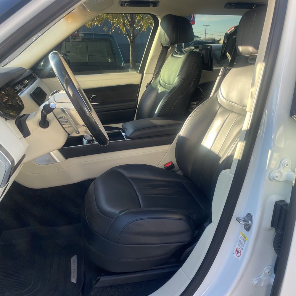 2023 Land Rover Range Rover P530 SE