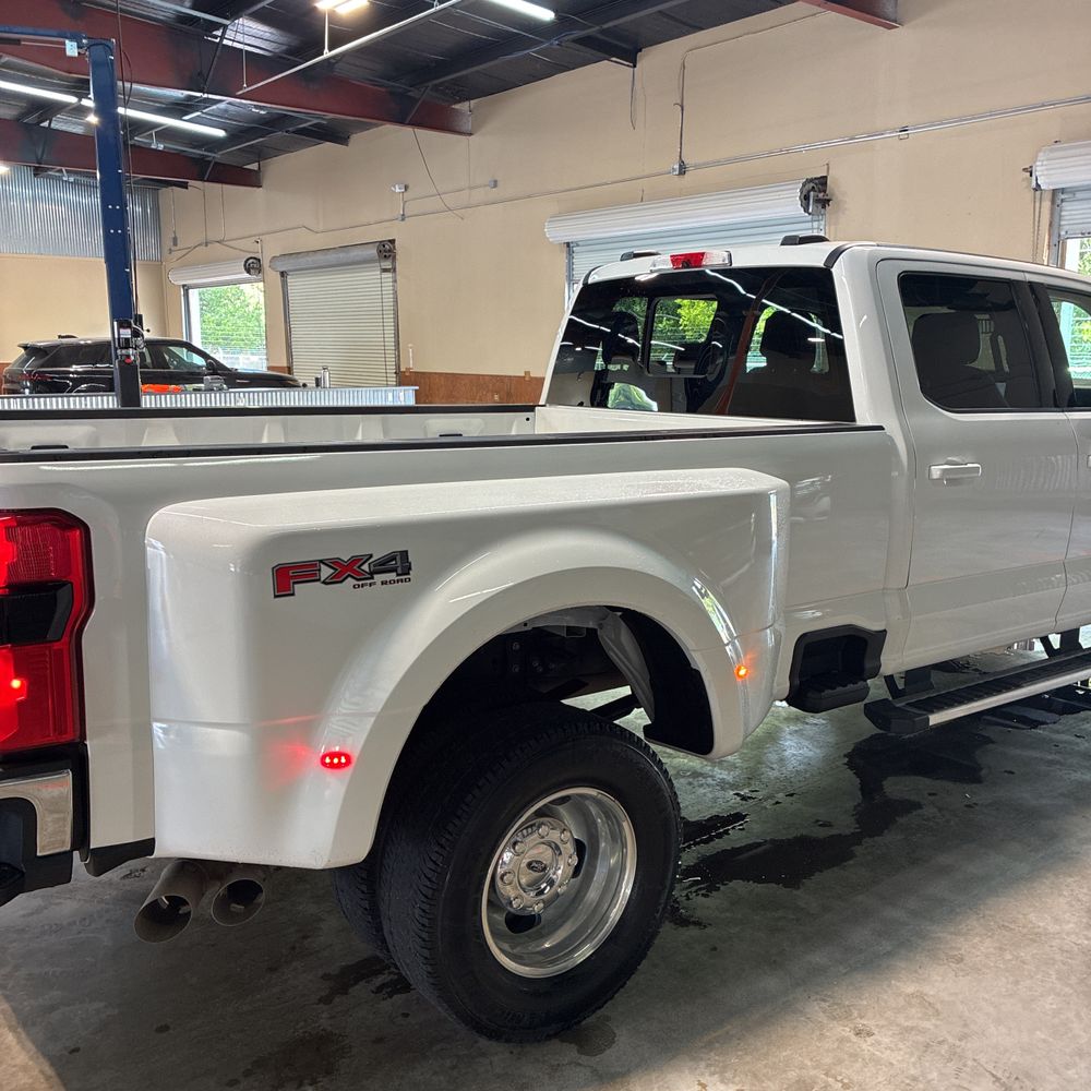 2024 Ford F-350 Super Duty Lariat
