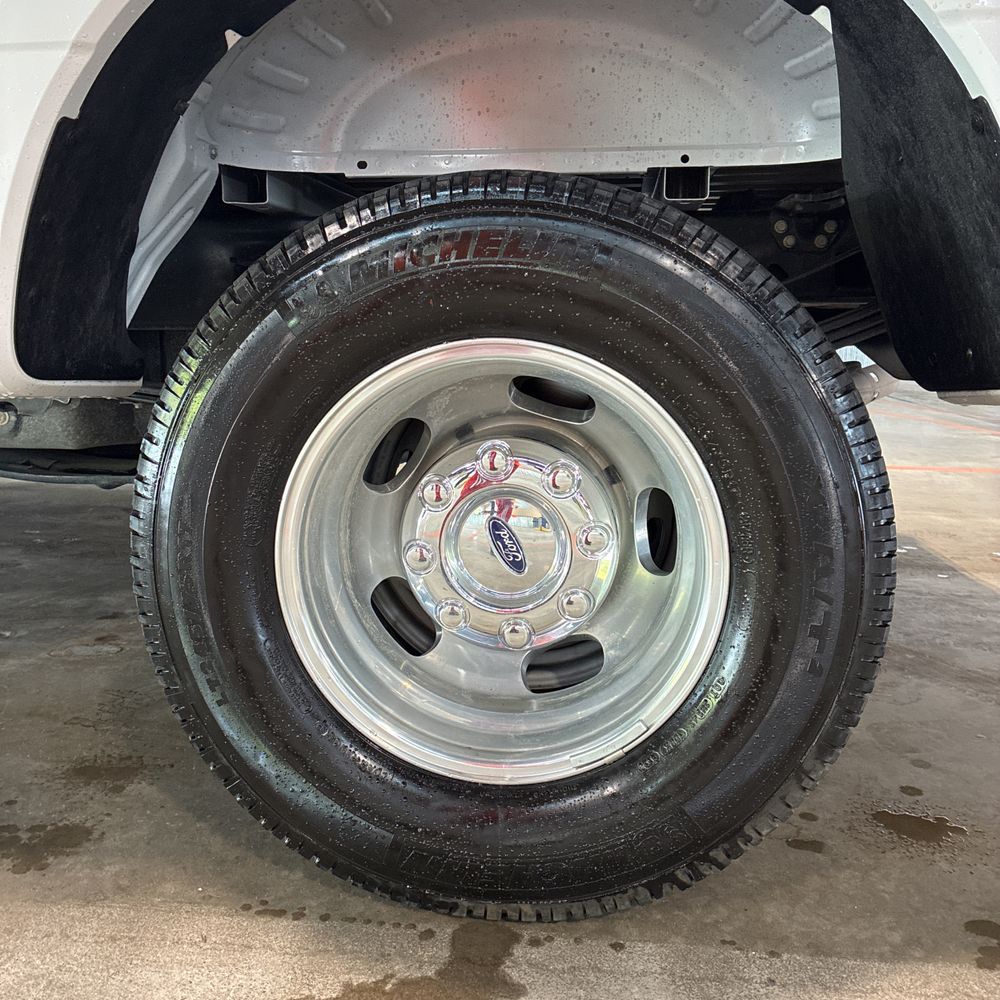 2024 Ford F-350 Super Duty Lariat