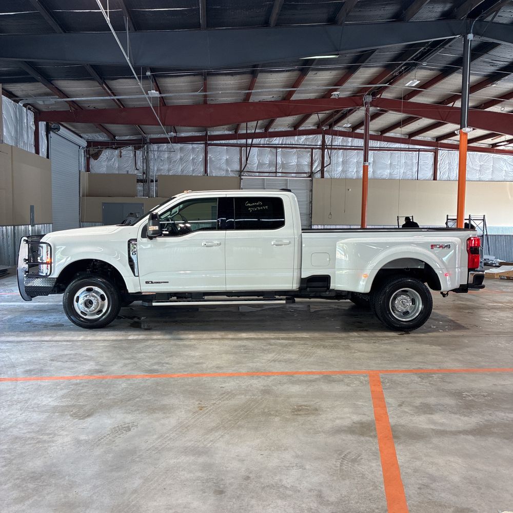 2024 Ford F-350 Super Duty Lariat