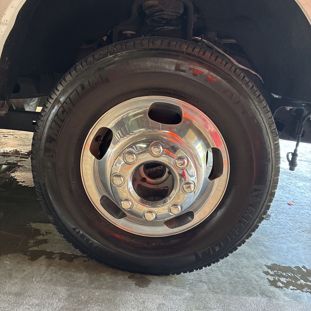 2024 Ford F-350 Super Duty Lariat