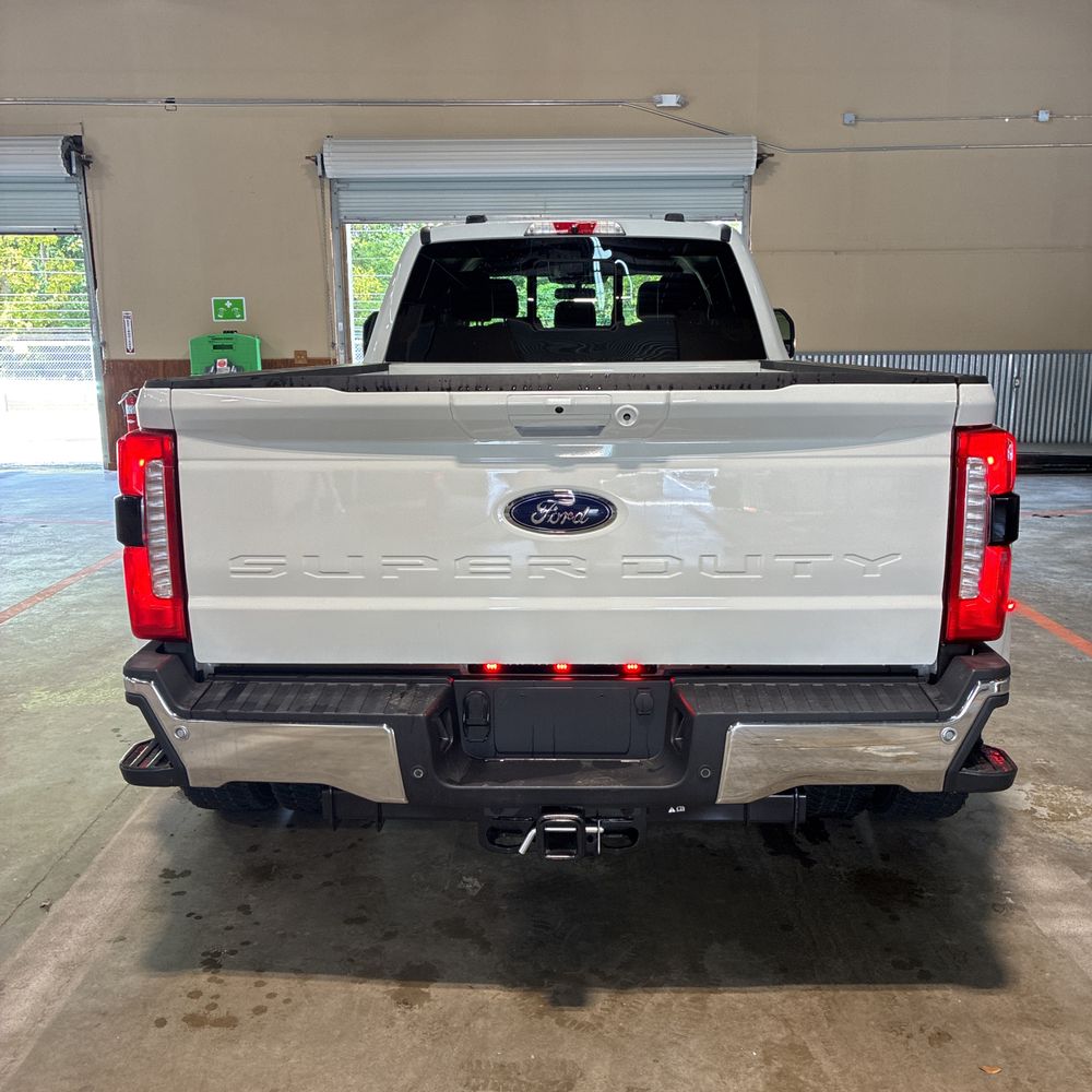 2024 Ford F-350 Super Duty Lariat