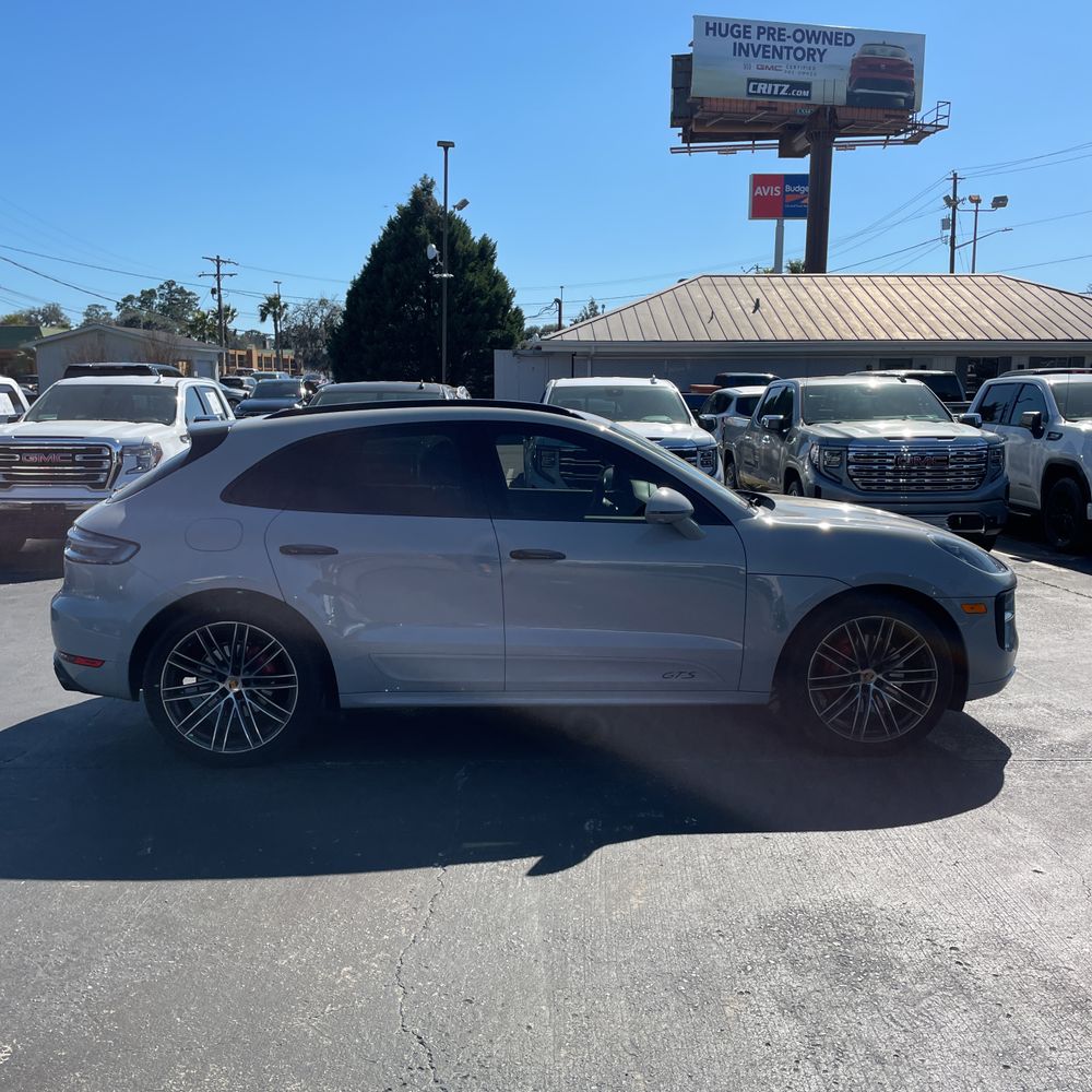2021 Porsche Macan GTS