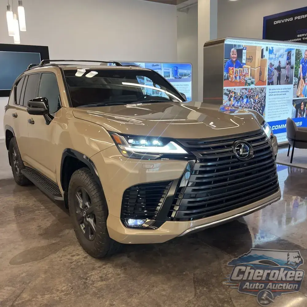 2025 Lexus LX 700h Overtrail
