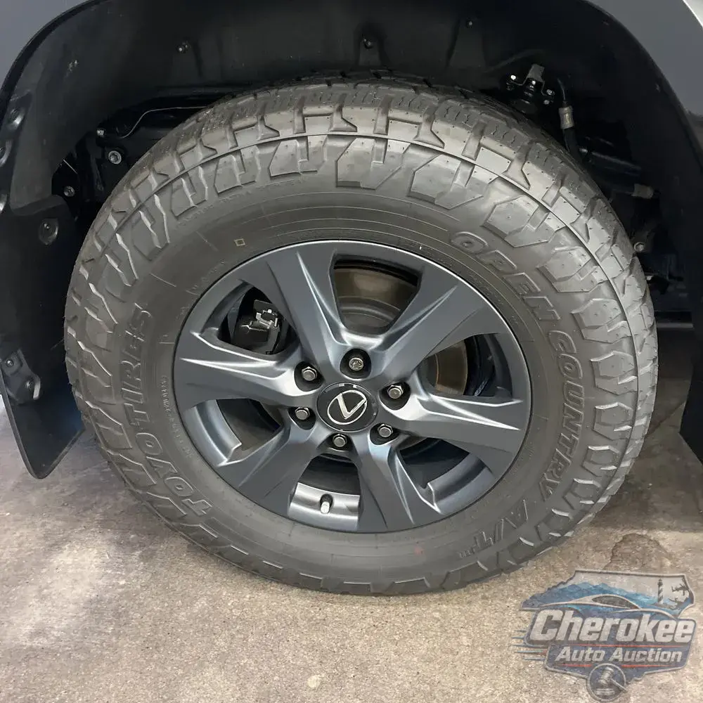 2025 Lexus LX 700h Overtrail