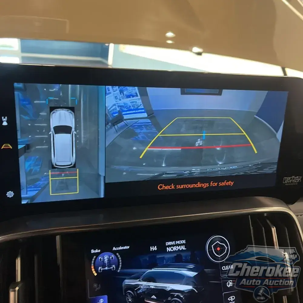 2025 Lexus LX 700h Overtrail