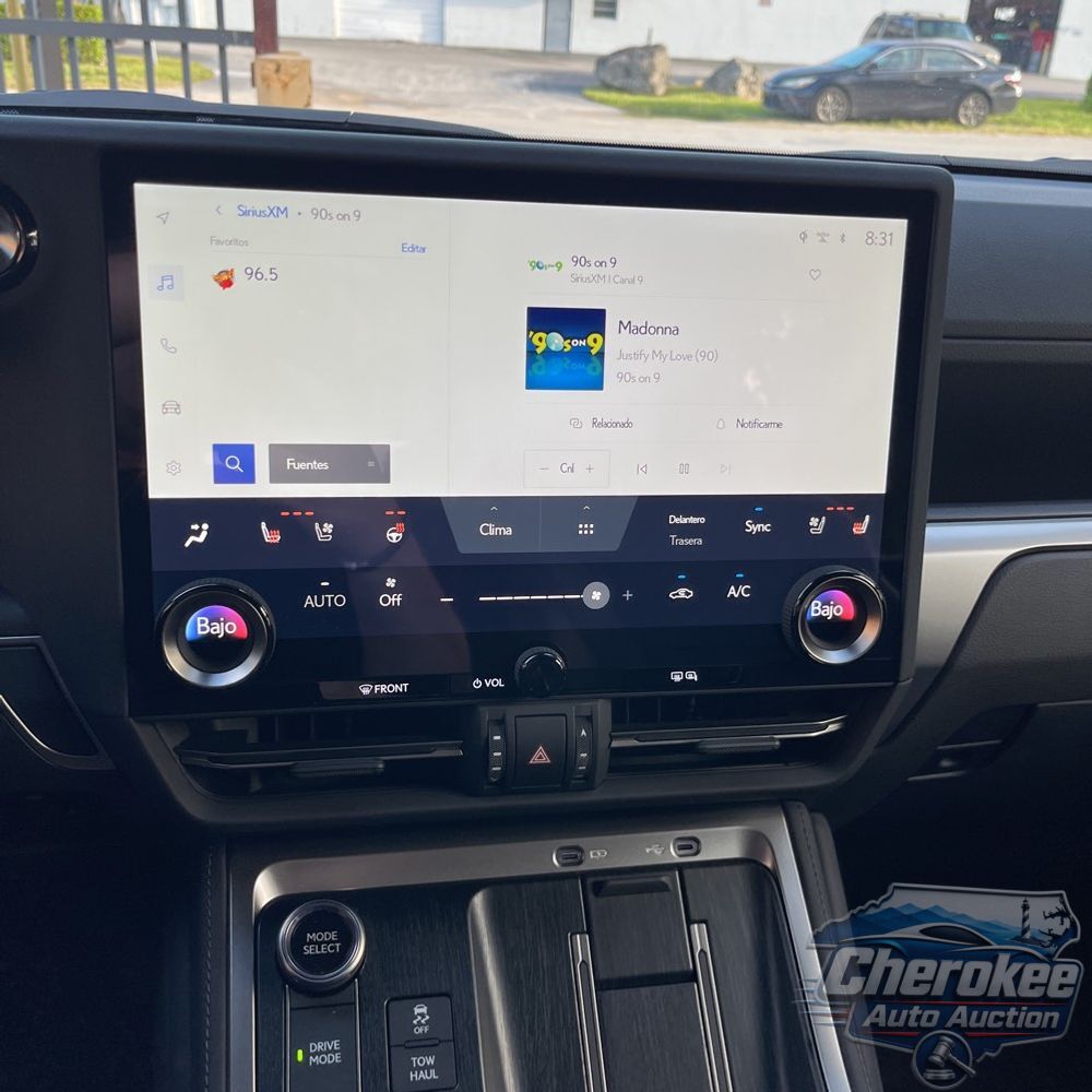 2025 Lexus GX 550 Premium