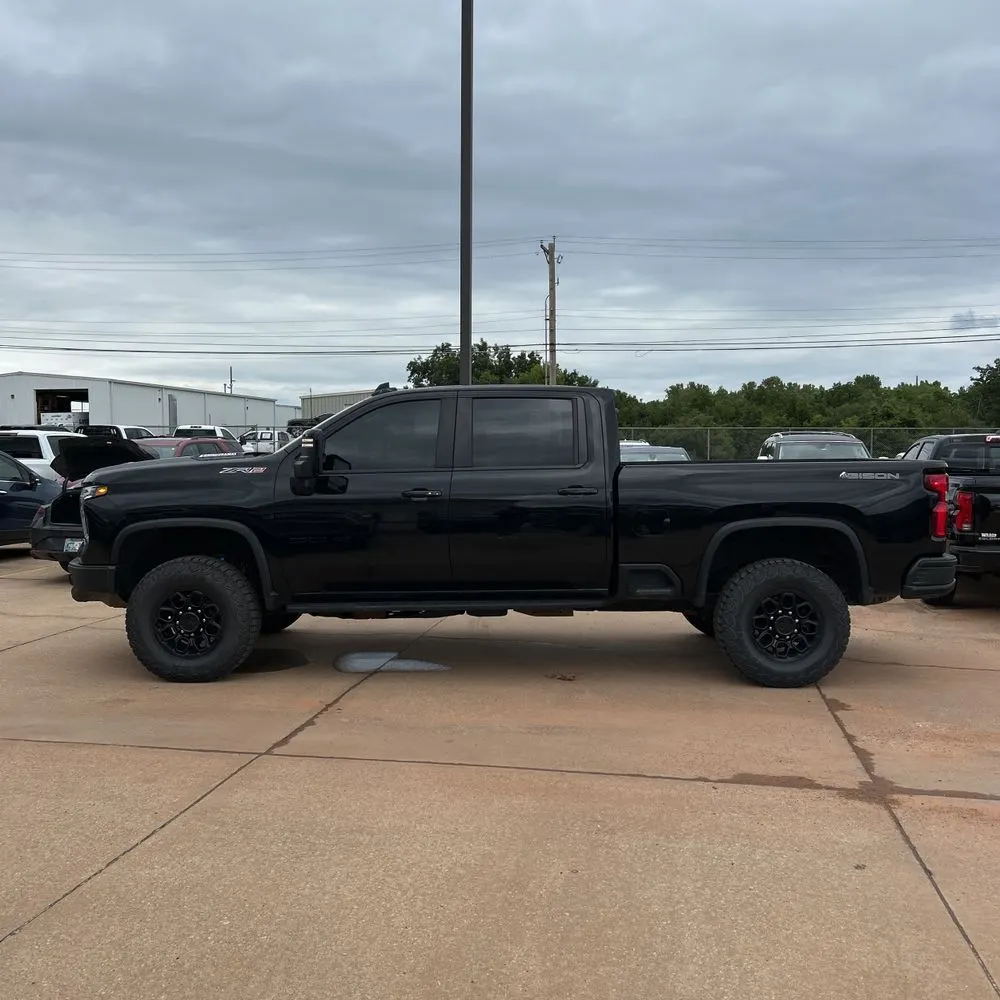 2024 Chevrolet Silverado 2500HD ZR2