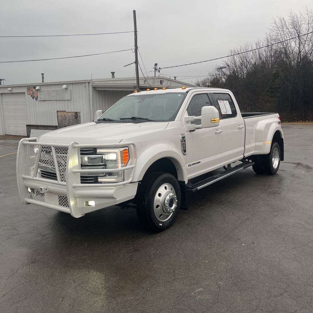 2019 Ford F-450 Super Duty Lariat