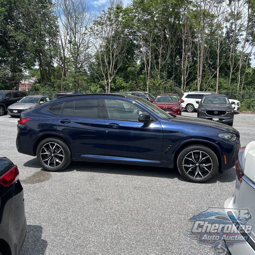 2023 BMW X4 M40i