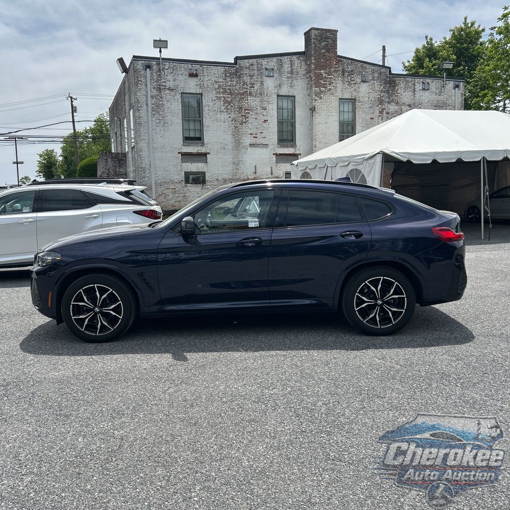 2023 BMW X4 M40i