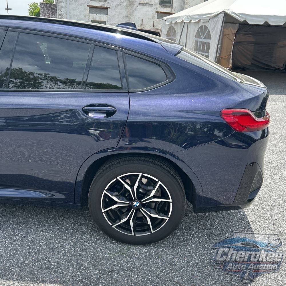 2023 BMW X4 M40i