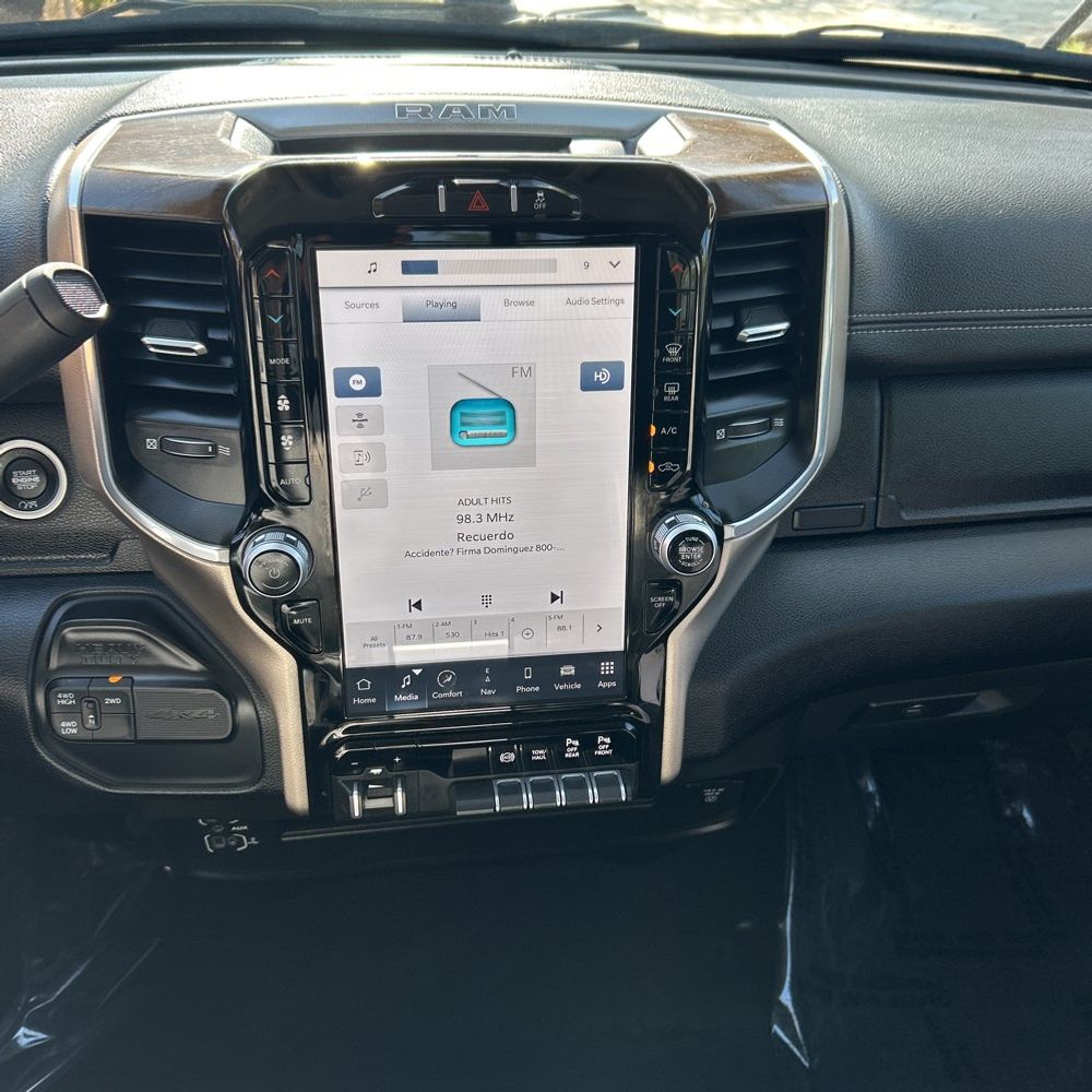 2024 Ram 2500 Laramie