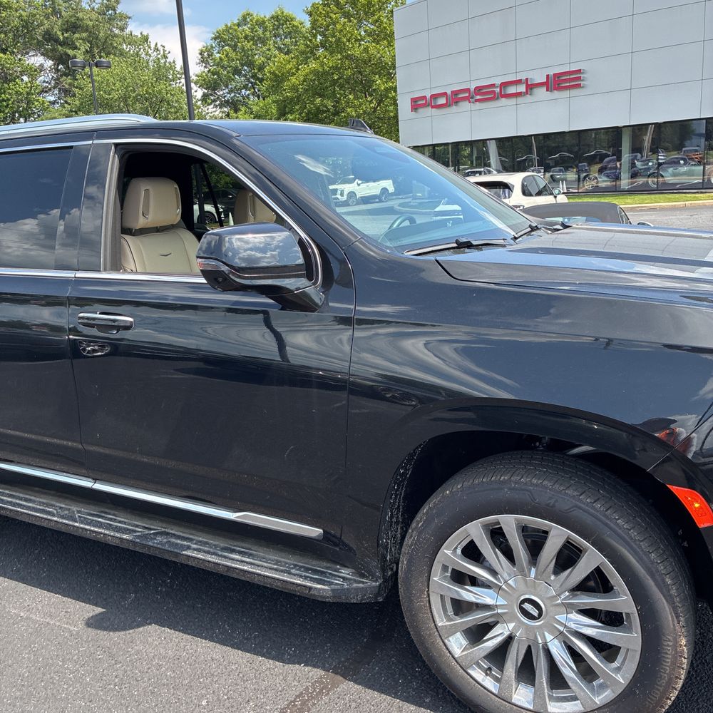 2024 Cadillac Escalade Premium Luxury