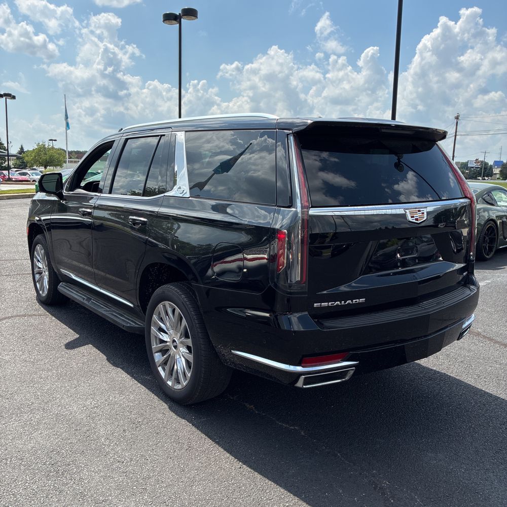 2024 Cadillac Escalade Premium Luxury