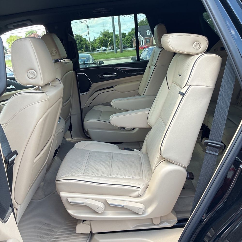 2024 Cadillac Escalade Premium Luxury