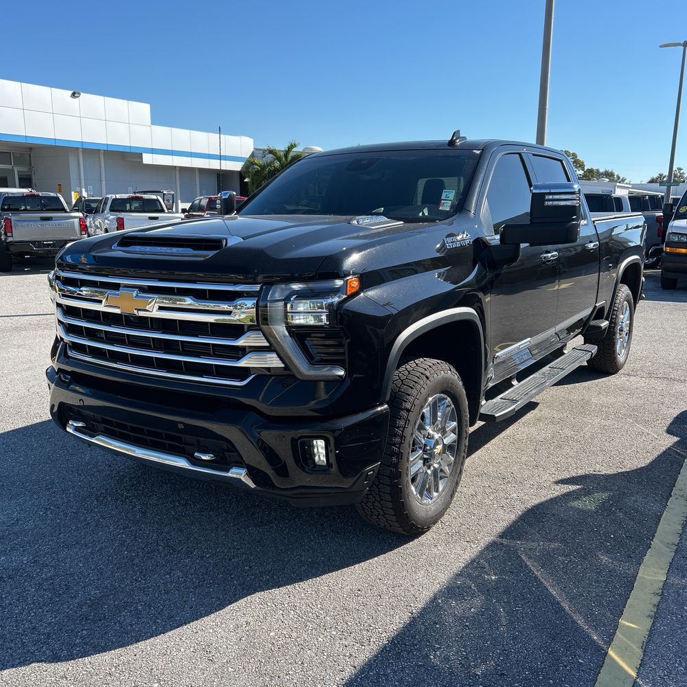 2024 Chevrolet Silverado 2500HD High Country