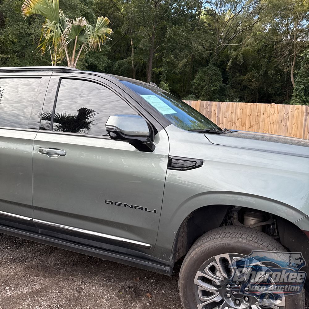 2023 GMC Yukon XL Denali Ultimate