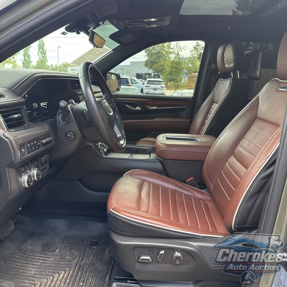 2023 GMC Yukon XL Denali Ultimate