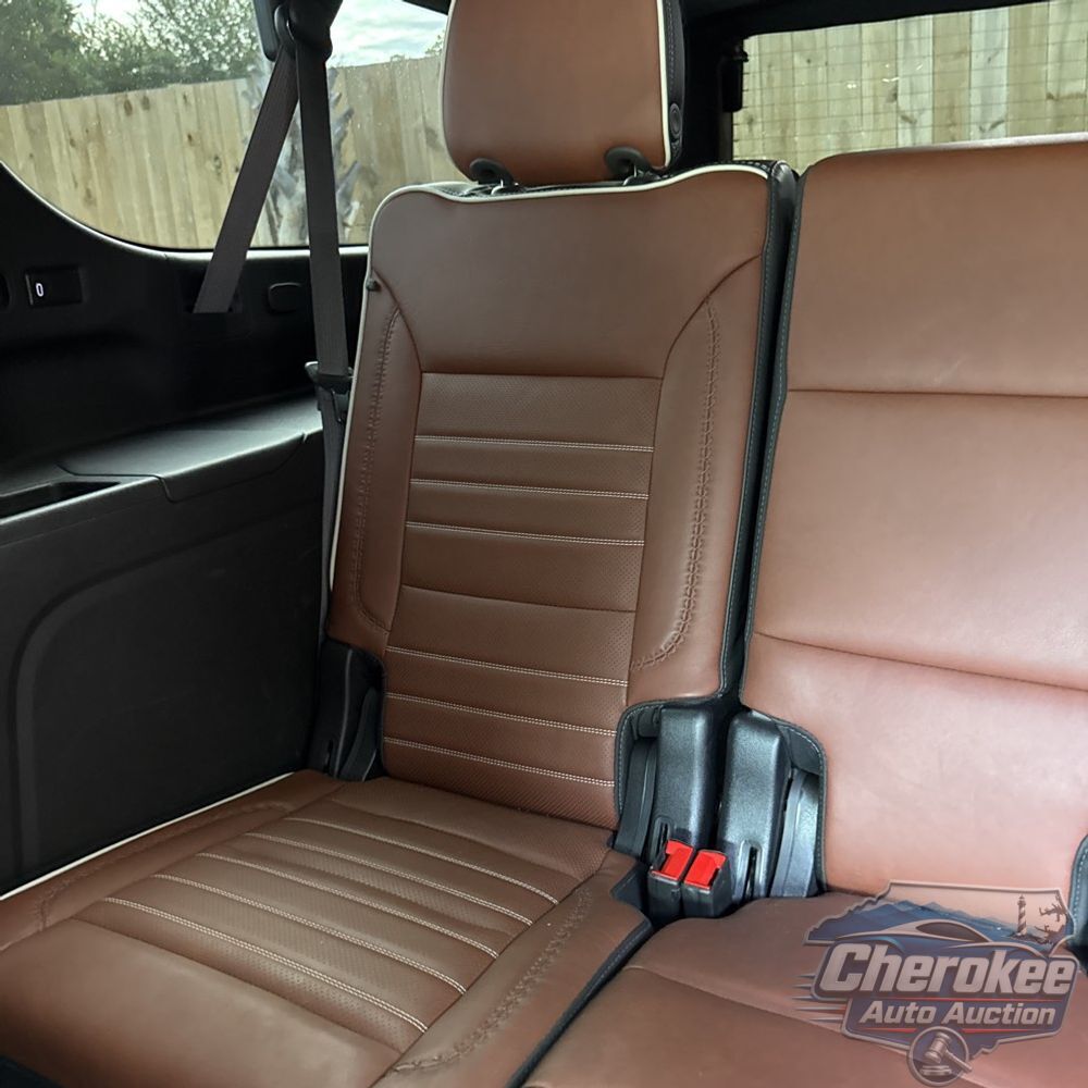 2023 GMC Yukon XL Denali Ultimate