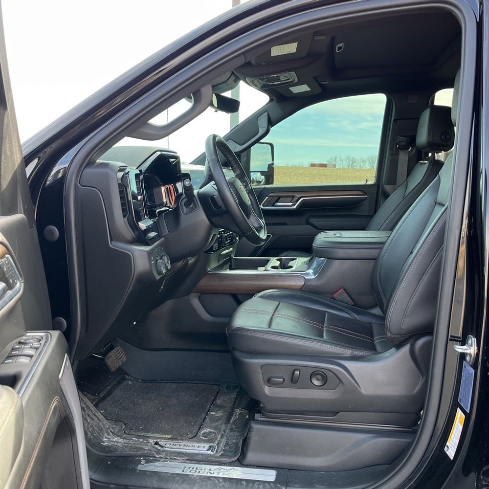 2024 Chevrolet Silverado 2500HD High Country