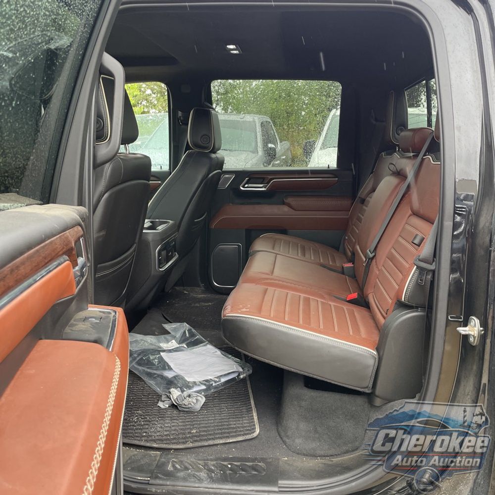 2024 GMC Sierra 2500HD Denali Ultimate