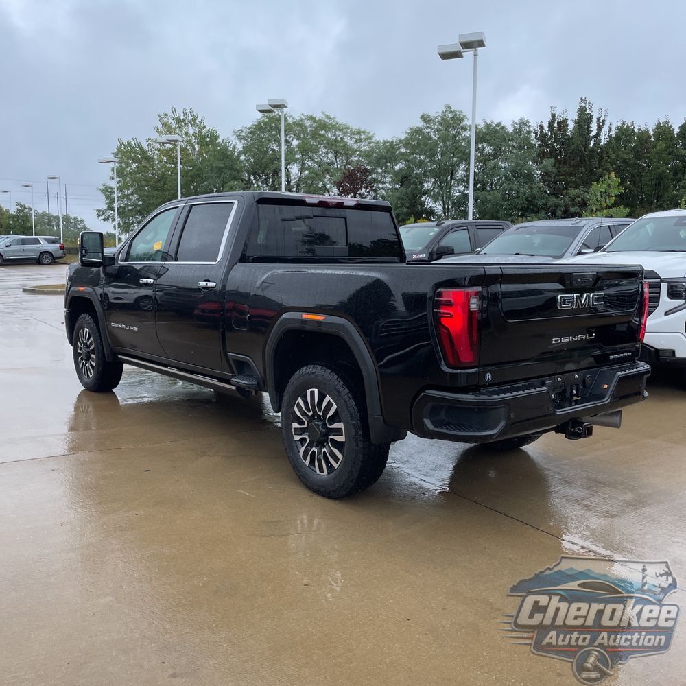 2024 GMC Sierra 2500HD Denali Ultimate