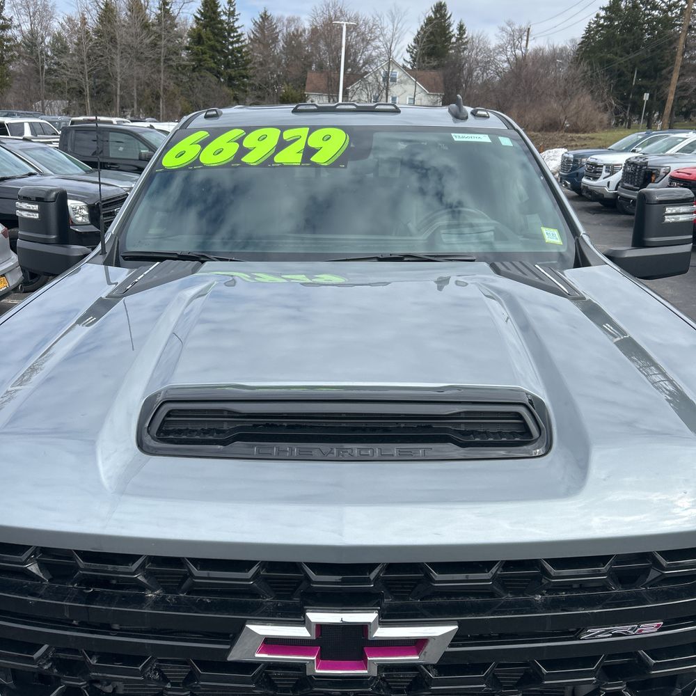 2024 Chevrolet Silverado 2500HD ZR2