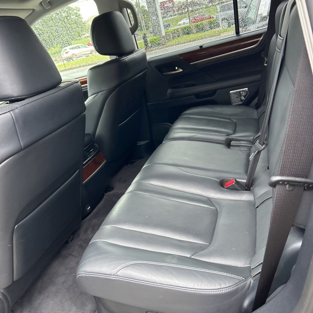 2019 Lexus LX 570 Two-Row
