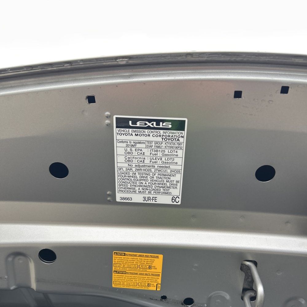 2019 Lexus LX 570 Two-Row