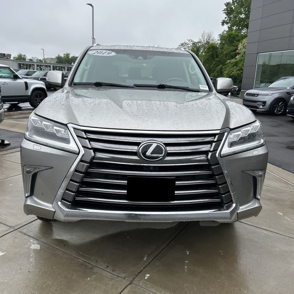2019 Lexus LX 570 Two-Row