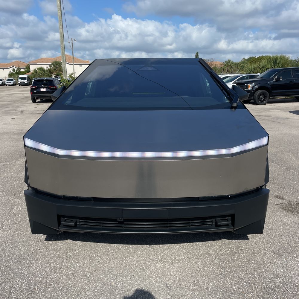 2024 Tesla Cybertruck CyberBeast