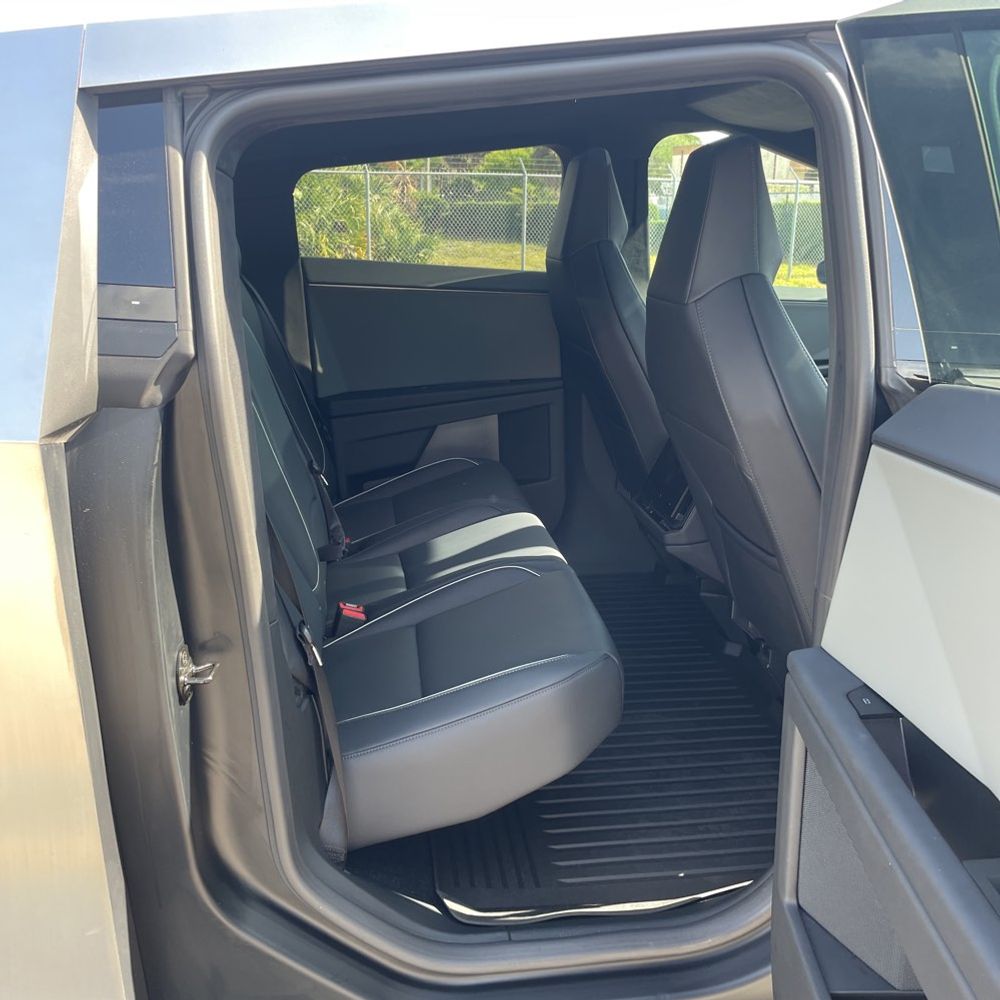 2024 Tesla Cybertruck CyberBeast