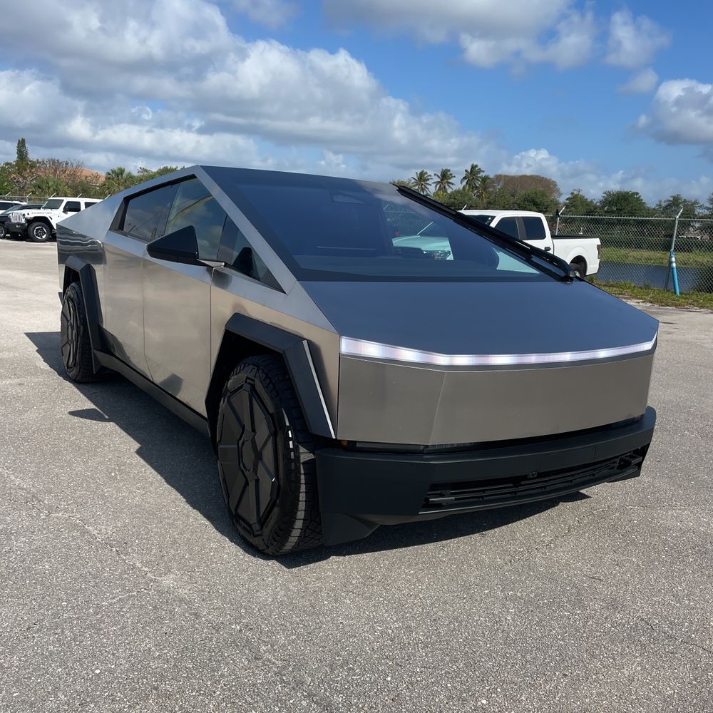 2024 Tesla Cybertruck CyberBeast